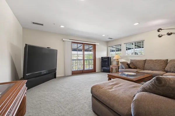 $2,995,000 | 10995 Alto Court, Oak View, CA 93022