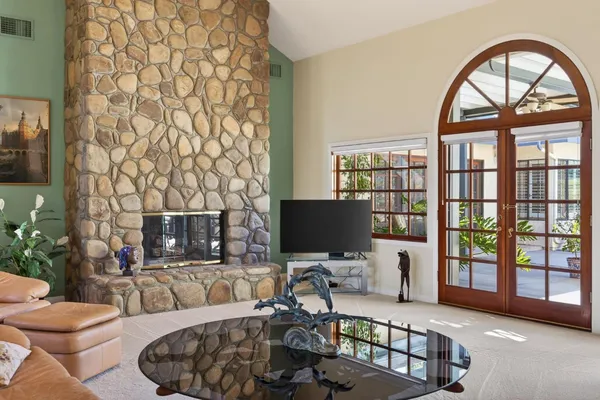 $2,995,000 | 10995 Alto Court, Oak View, CA 93022