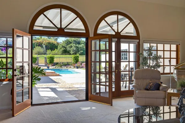 $2,995,000 | 10995 Alto Court, Oak View, CA 93022