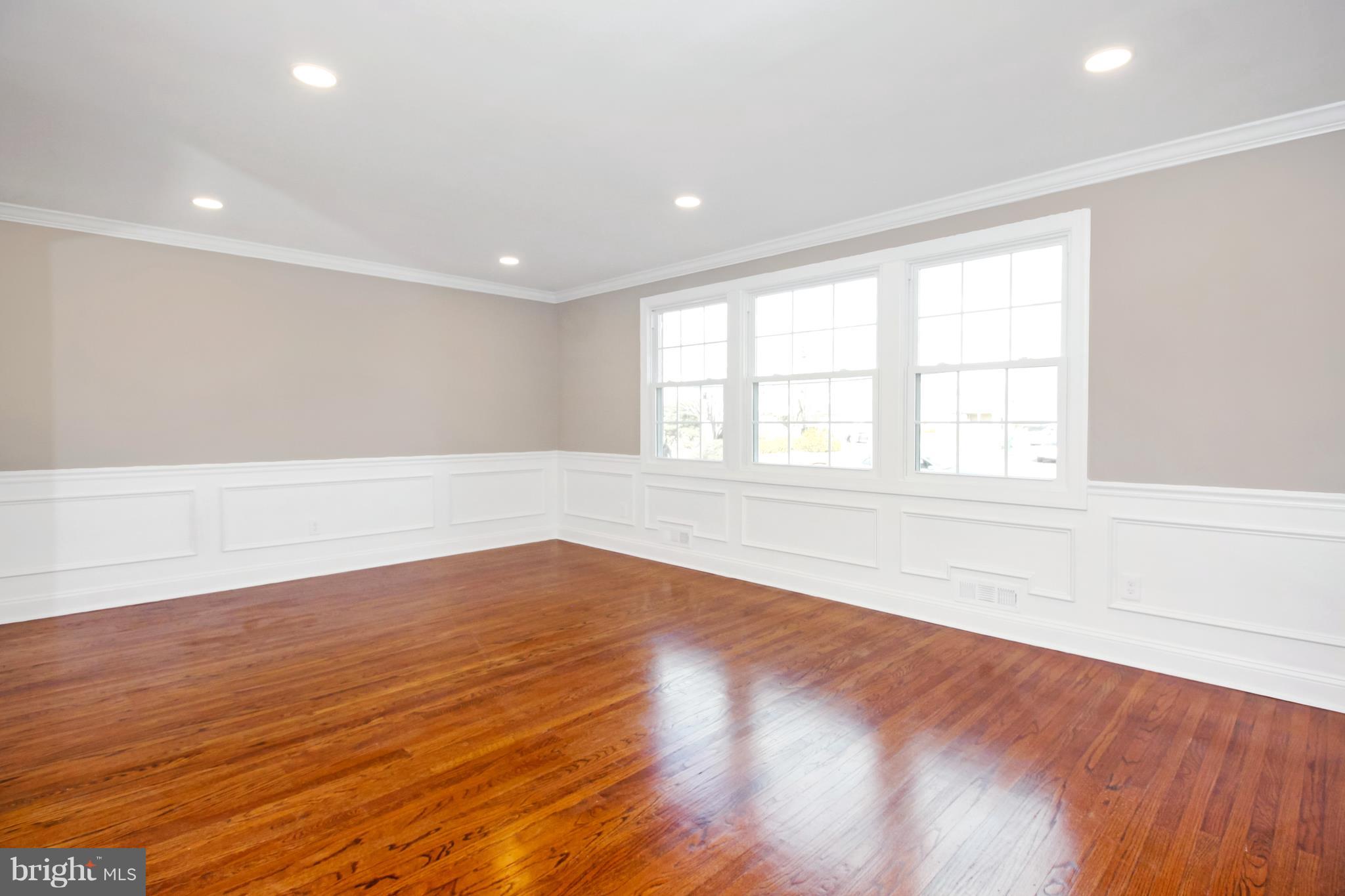 218 Rabbit Run Road Cherry Hill, NJ 08003 - Photo 8 of 39