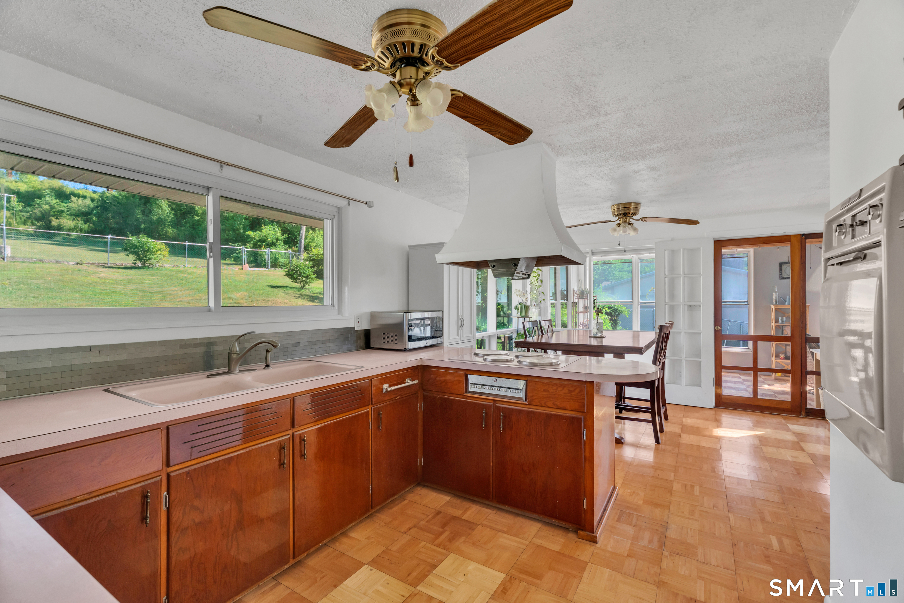 449 Brushy Plain Road Branford, CT 06405 - Photo 14 of 39 Gallery Image 14