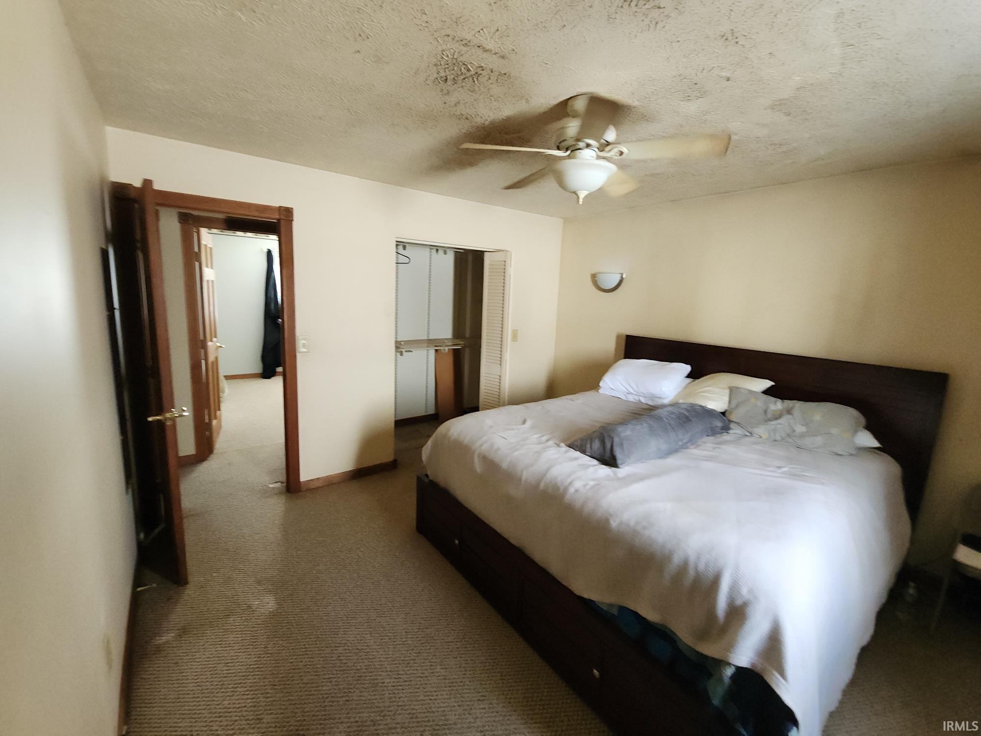 10613 East St Road Galveston, IN 46932 - Photo 3 of 16