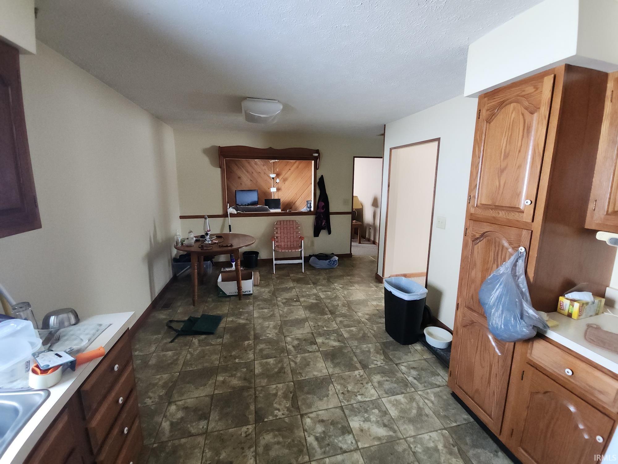 10613 East St Road Galveston, IN 46932 - Photo 8 of 16