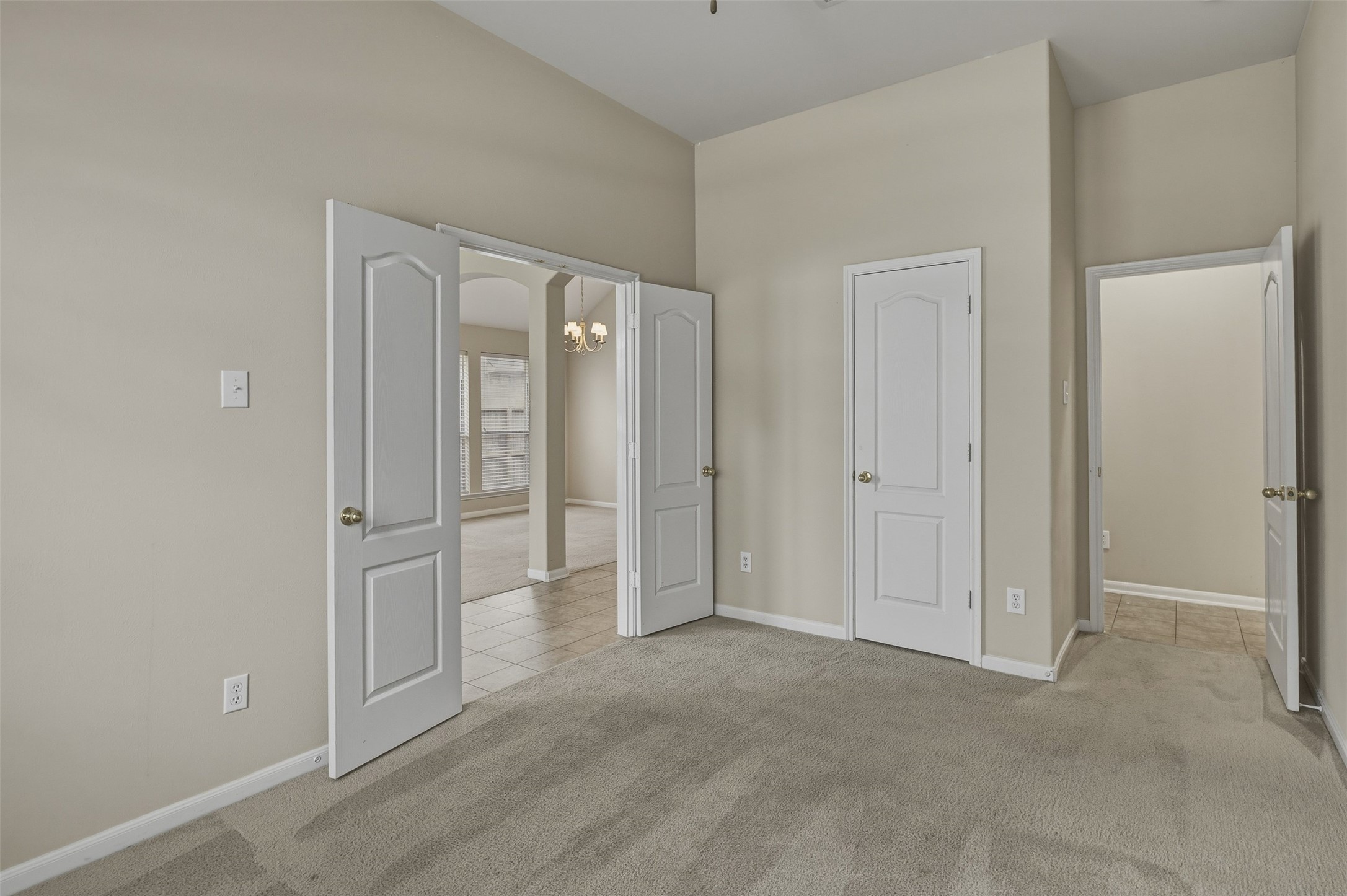8515 Clarkman Ridge Lane Cypress, TX 77433 - Photo 21 of 31 8515-clarkman-ridge-ln-cypress-tx-side-left-extrerior
