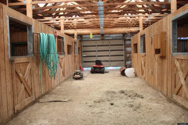 $1,100,000 | 1546 Cr 218 Fort, Mountain View, WY 82939