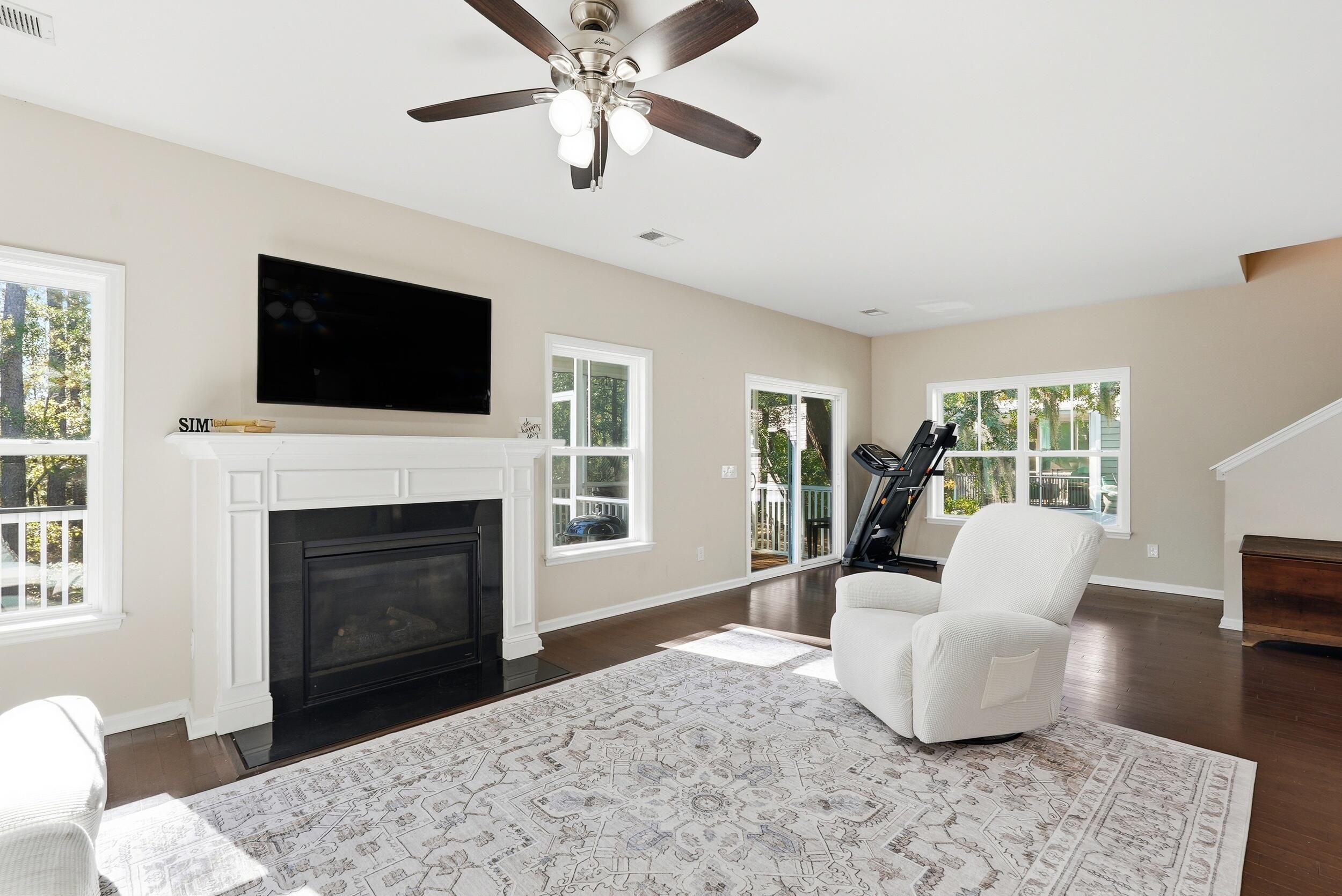 521 Sanders Farm Lane Wando, SC 29492 - Photo 7 of 57 7