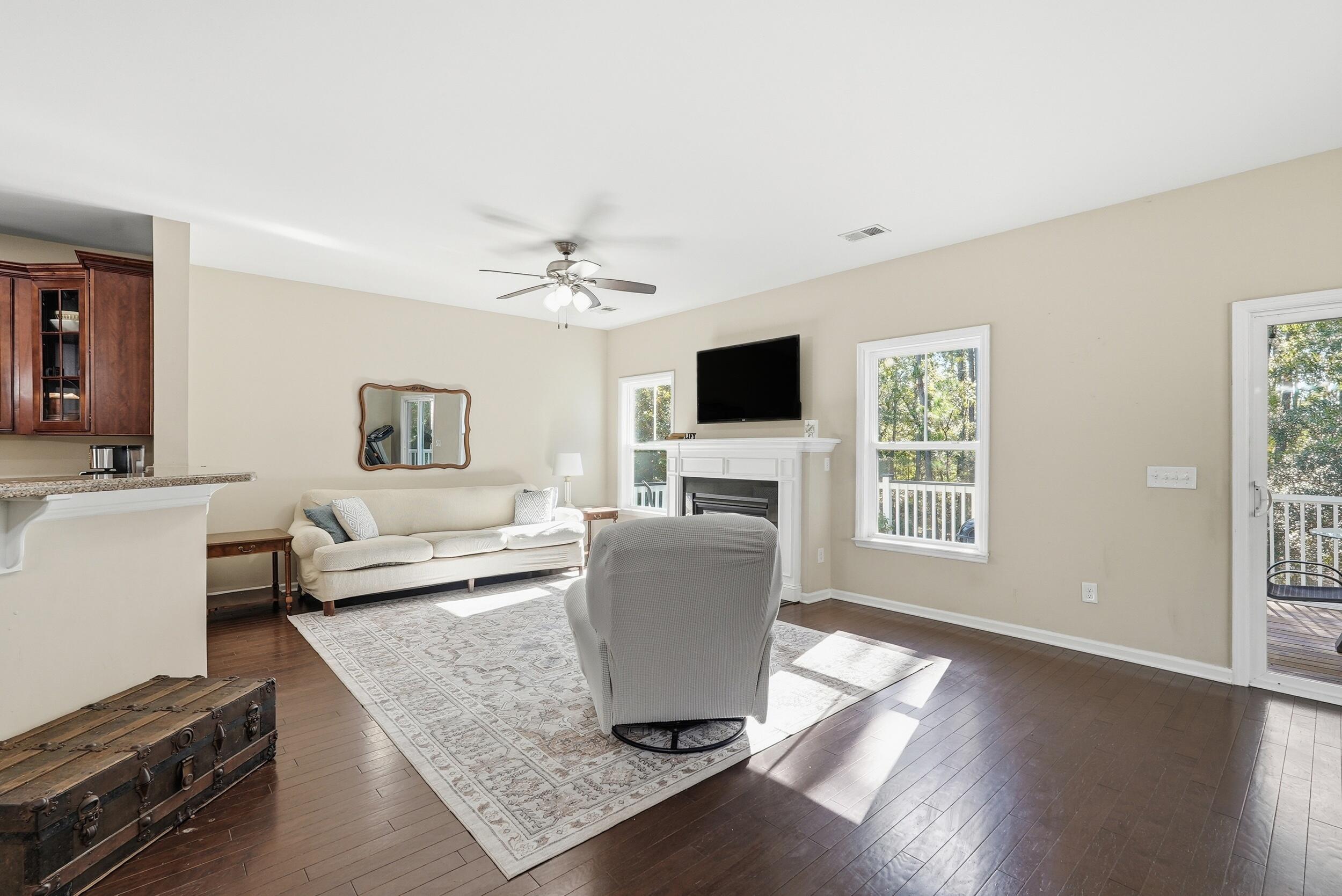 521 Sanders Farm Lane Wando, SC 29492 - Photo 8 of 57 8
