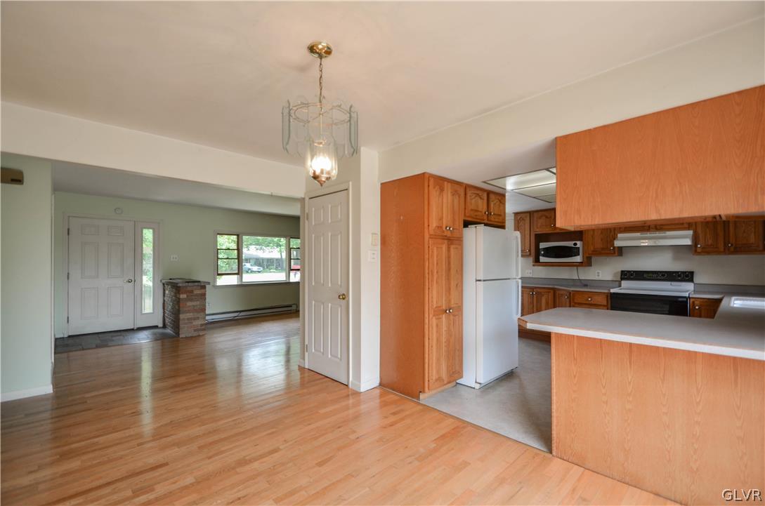 142 Peechatka Ridge Henryville, PA 18332 - Photo 11 of 29 Gallery Image 11