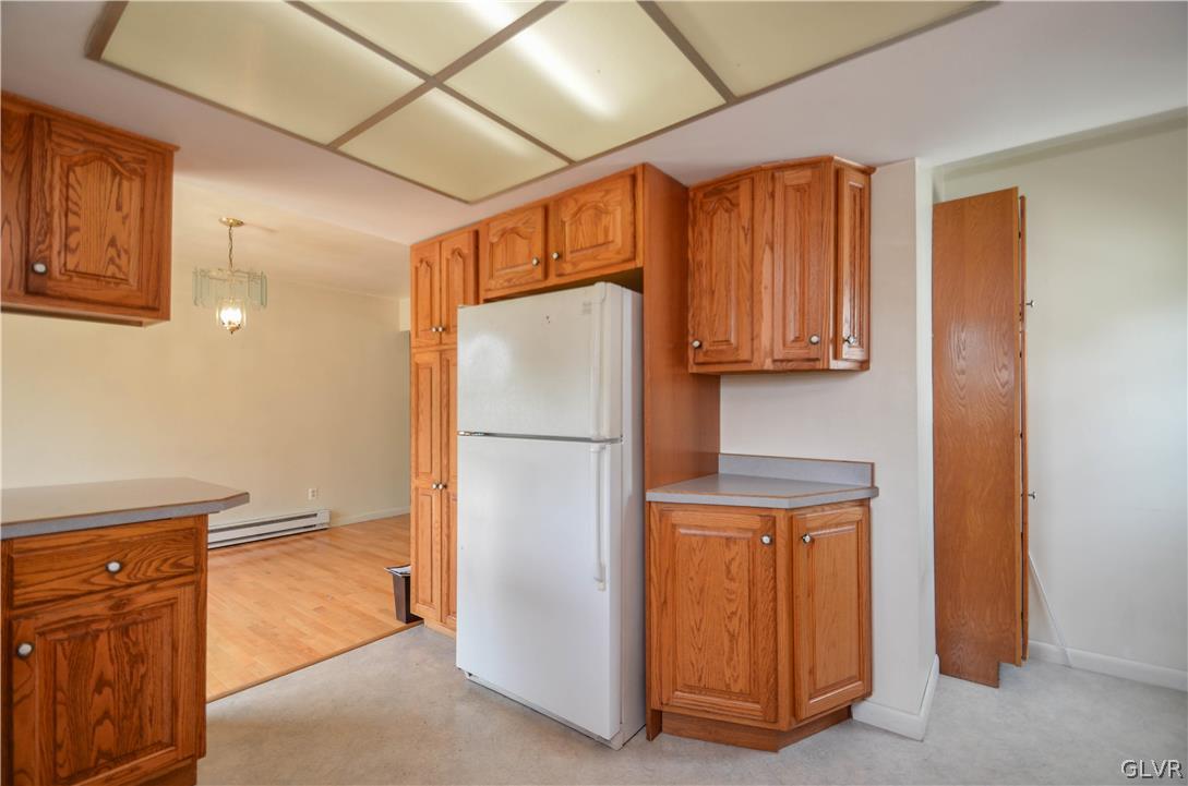 142 Peechatka Ridge Henryville, PA 18332 - Photo 9 of 29 Gallery Image 9