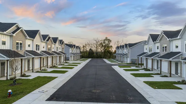 $1,700 | 2624 South Main Street, Unit 18, Springfield, TN 37172