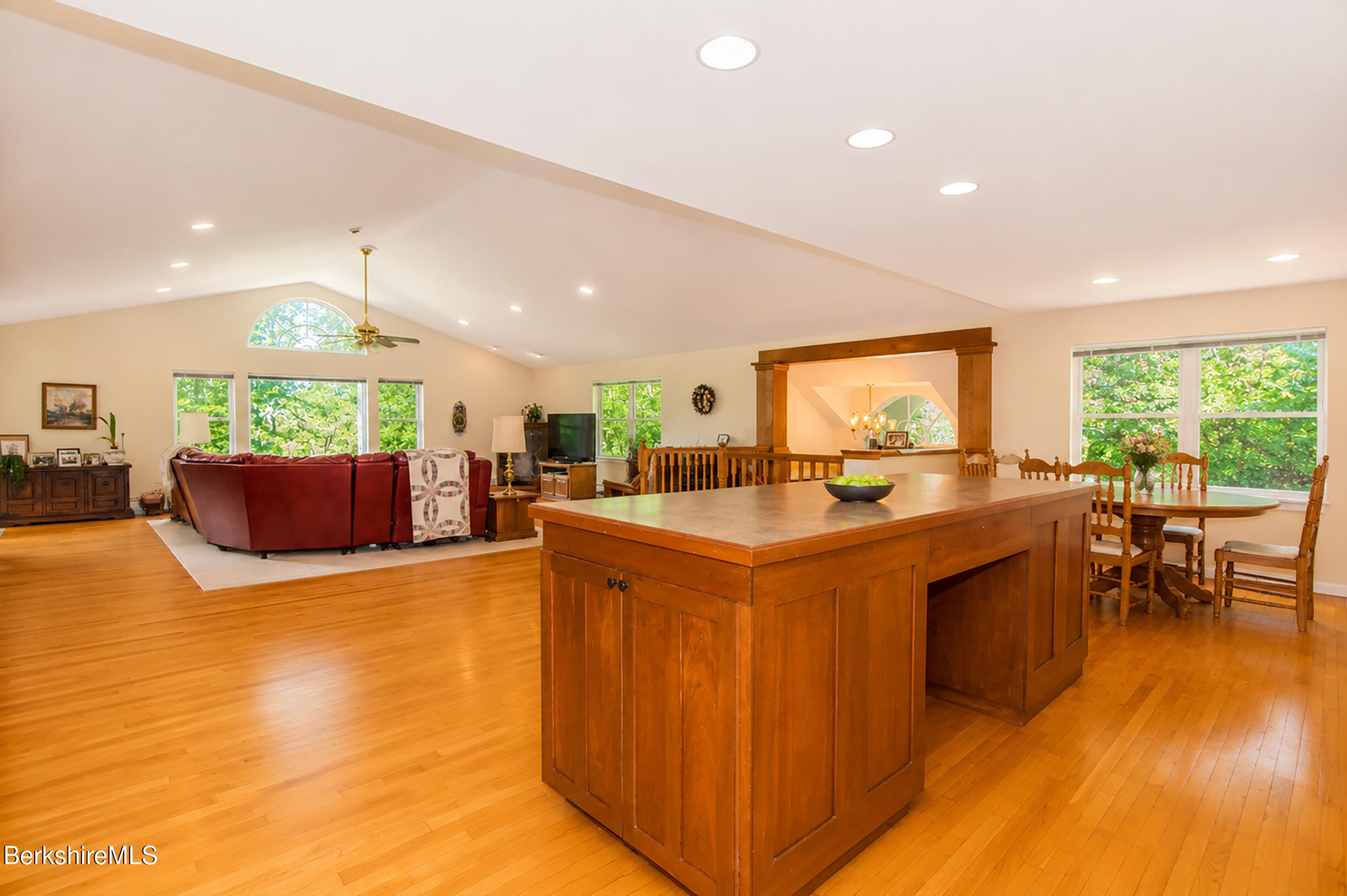 120 North Hoosac Road Williamstown, MA 01267 - Photo 9 of 47 vincentcarusophotography_120NHoosac_2026