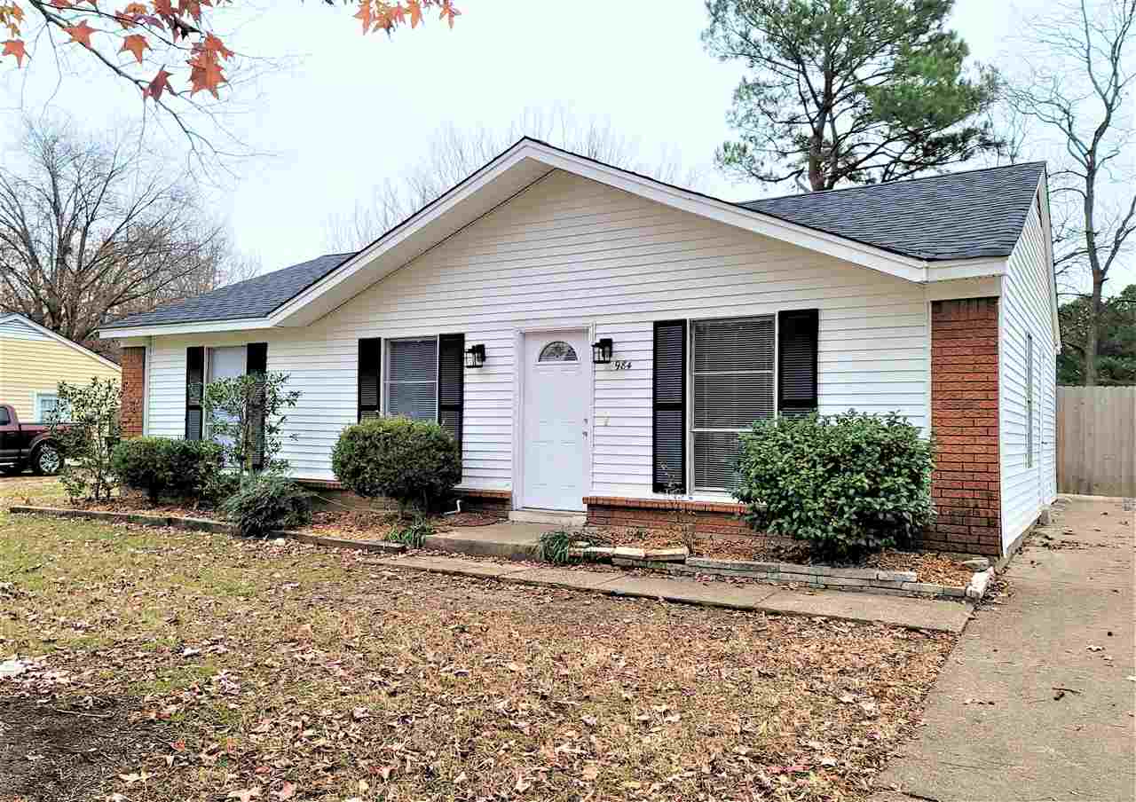 984 Greenview Road Collierville, TN 38017 - Photo 2 of 16