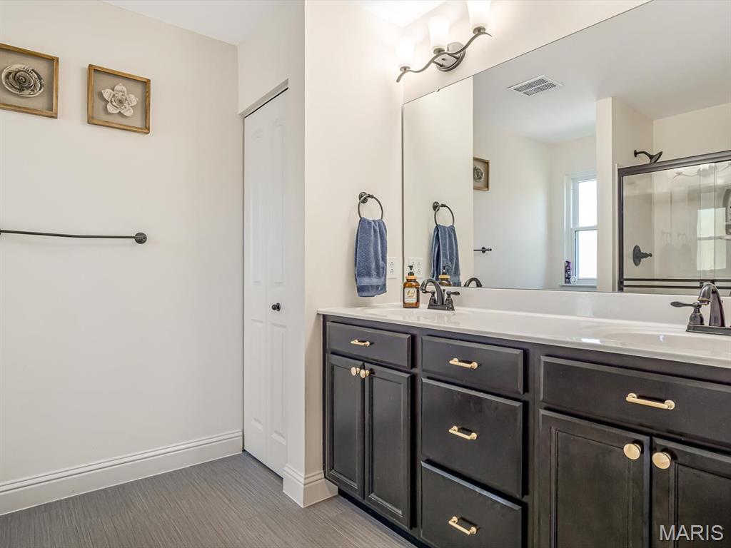 302 Fox Run Drive Columbia, IL 62236 - Photo 21 of 32