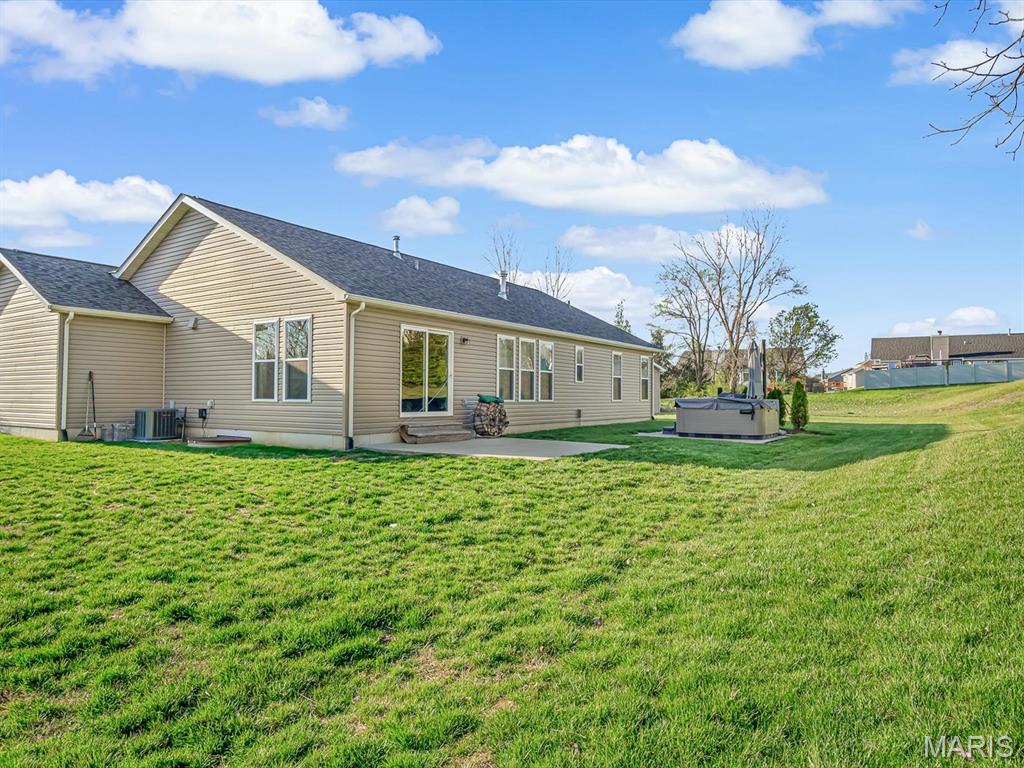 302 Fox Run Drive Columbia, IL 62236 - Photo 27 of 32