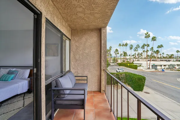 $529,000 | 2727 South Sierra Madre, Unit 5, Palm Springs, CA 92264