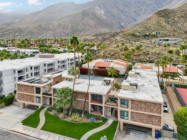 $529,000 | 2727 South Sierra Madre, Unit 5, Palm Springs, CA 92264