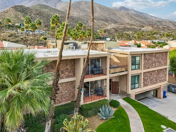 $529,000 | 2727 South Sierra Madre, Unit 5, Palm Springs, CA 92264