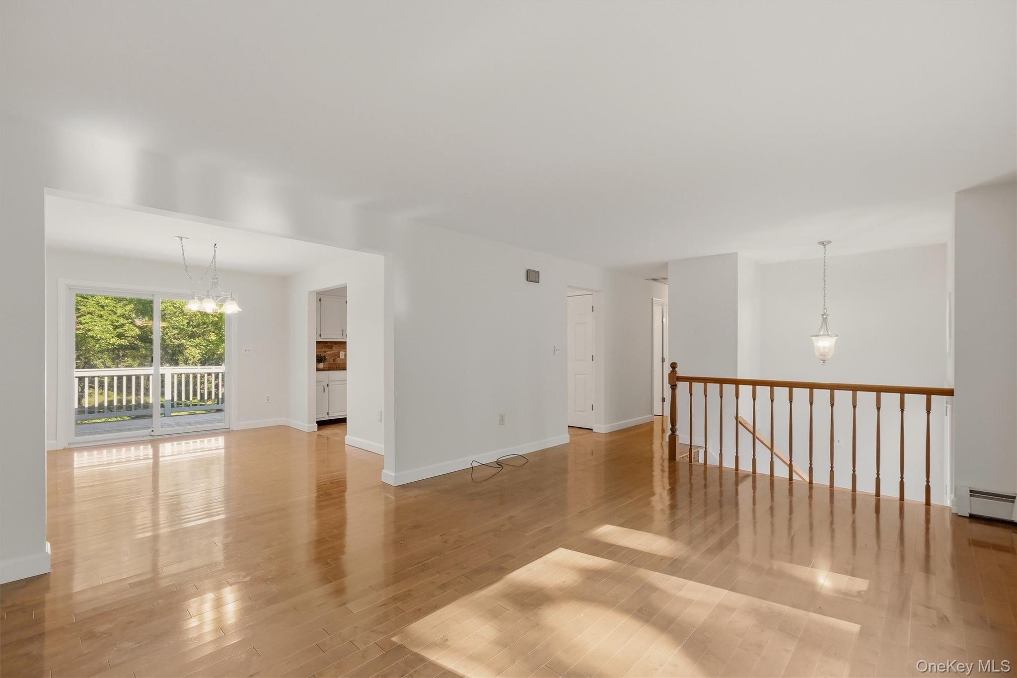 74 Peach Road Poughkeepsie, NY 12601 - Photo 8 of 38