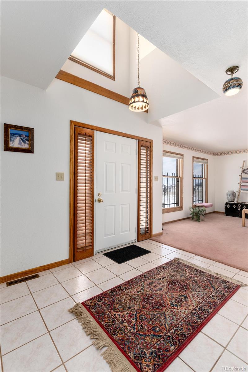 10650 Yellowstone Road Longmont, CO 80504 - Photo 8 of 43