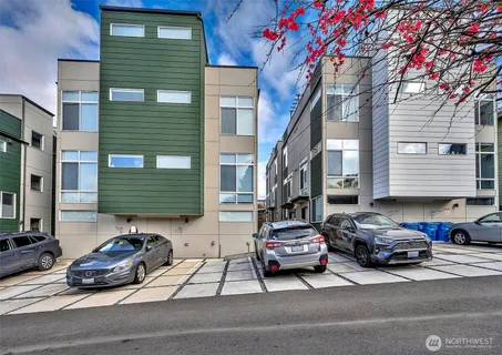 $599,950 | 1605 South Washington Street, Unit F, Seattle, WA 98144