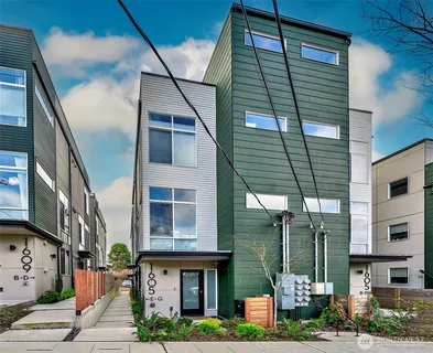 $599,950 | 1605 South Washington Street, Unit F, Seattle, WA 98144