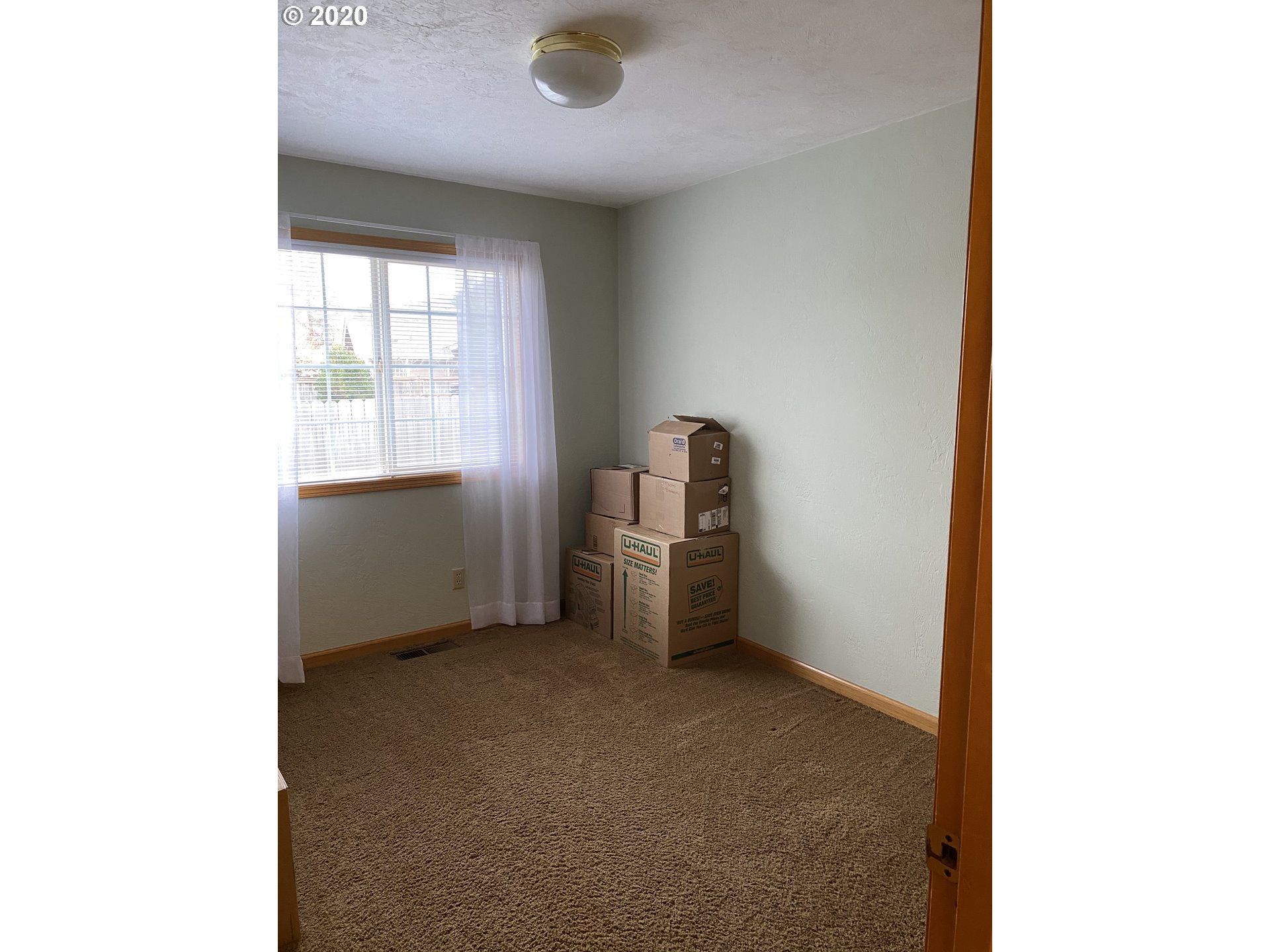 7258 A Street Springfield, OR 97478 - Photo 15 of 25
