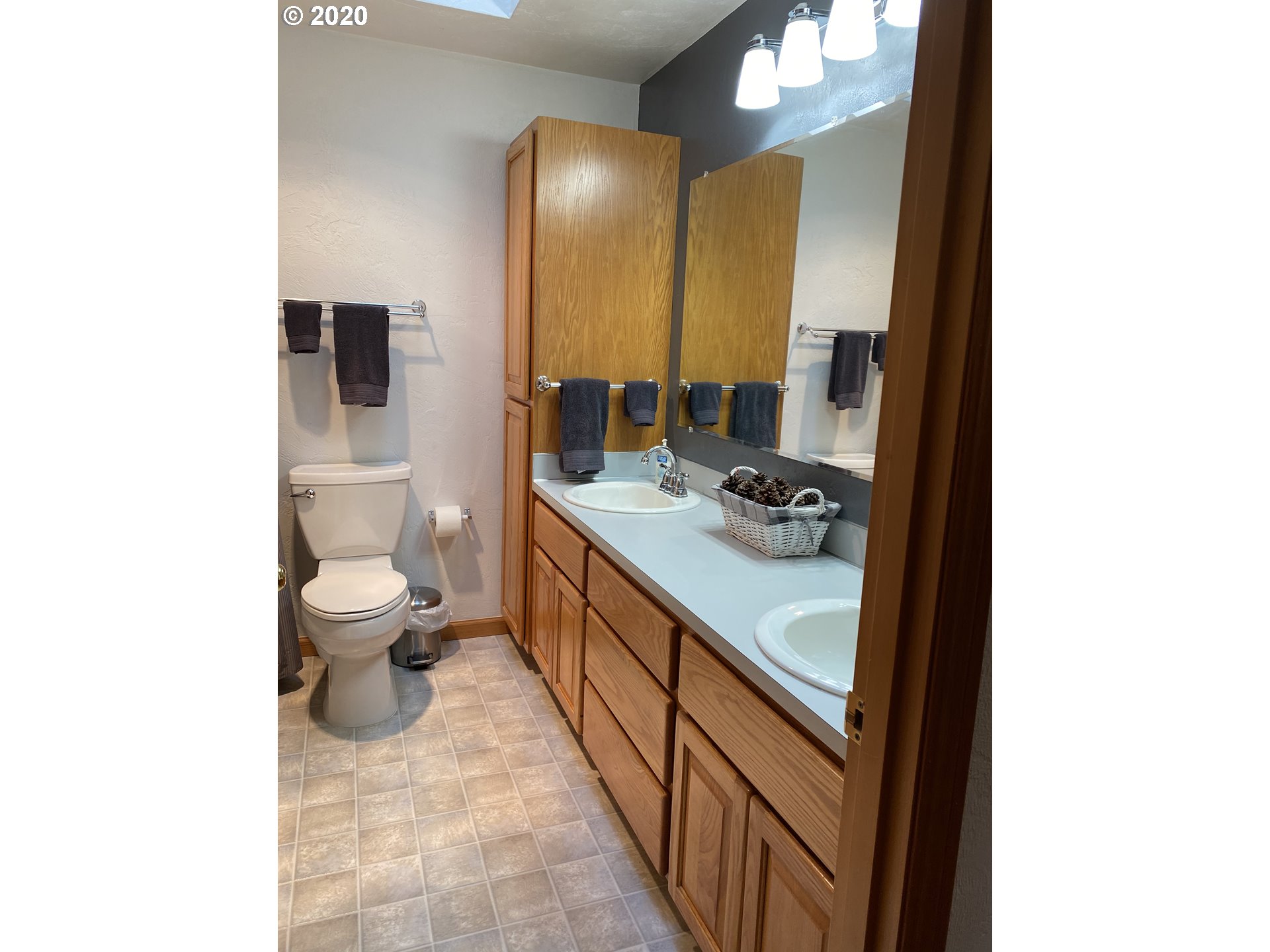 7258 A Street Springfield, OR 97478 - Photo 17 of 25