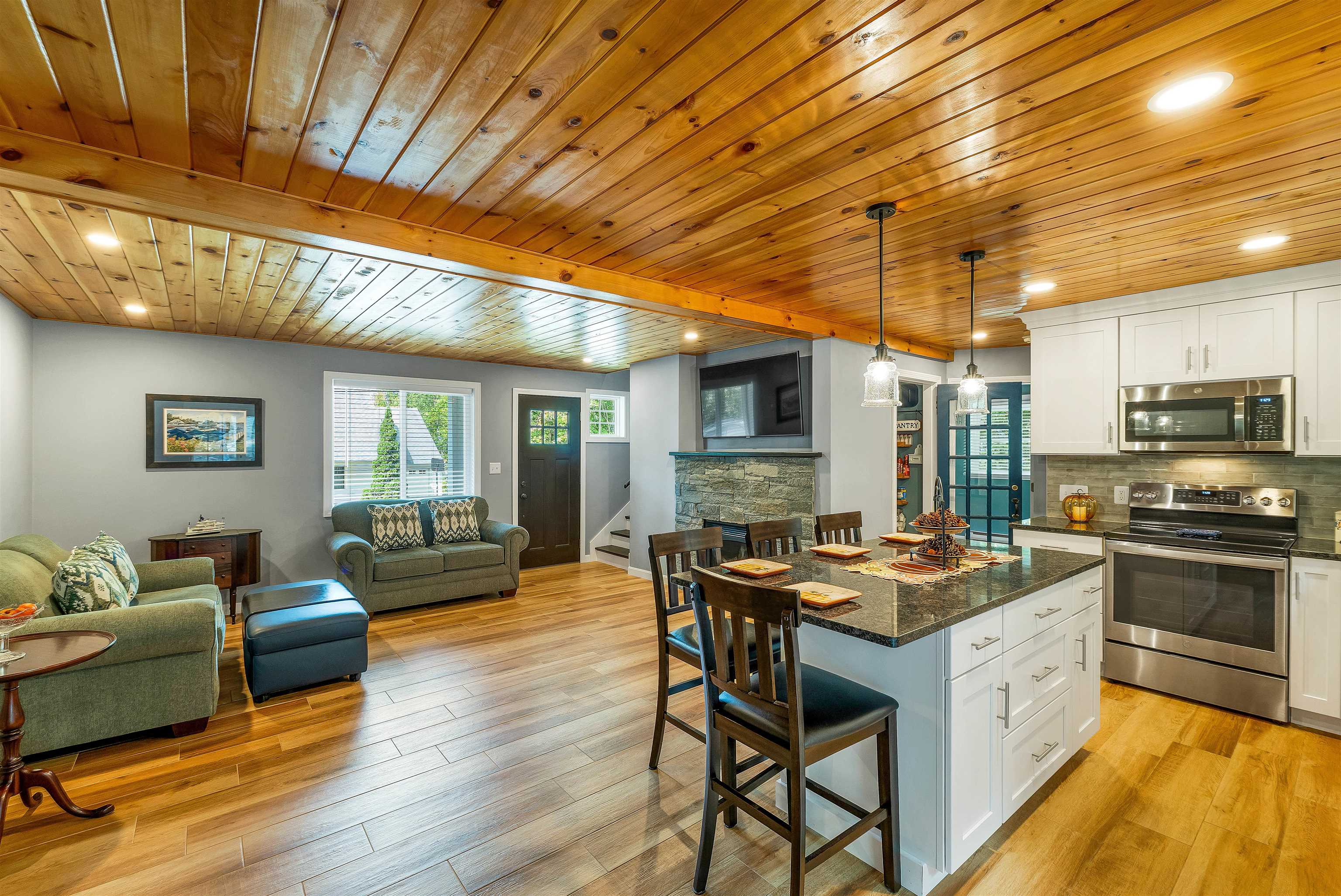 11 Knoll Road Wolfeboro, NH 03894 - Photo 15 of 60 Gallery Image 15