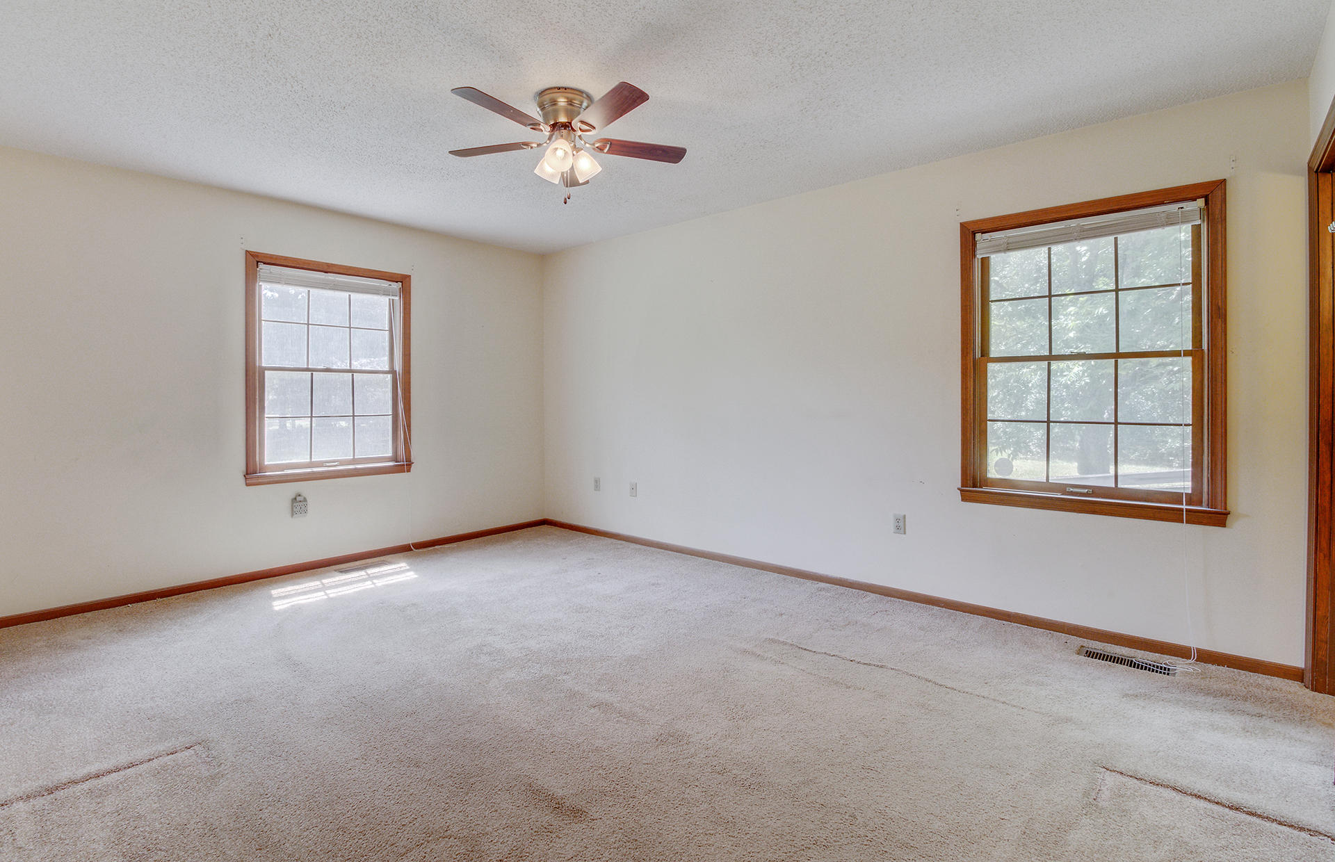 933 Pellum Road Walterboro, SC 29488 - Photo 19 of 33 Master Bedroom