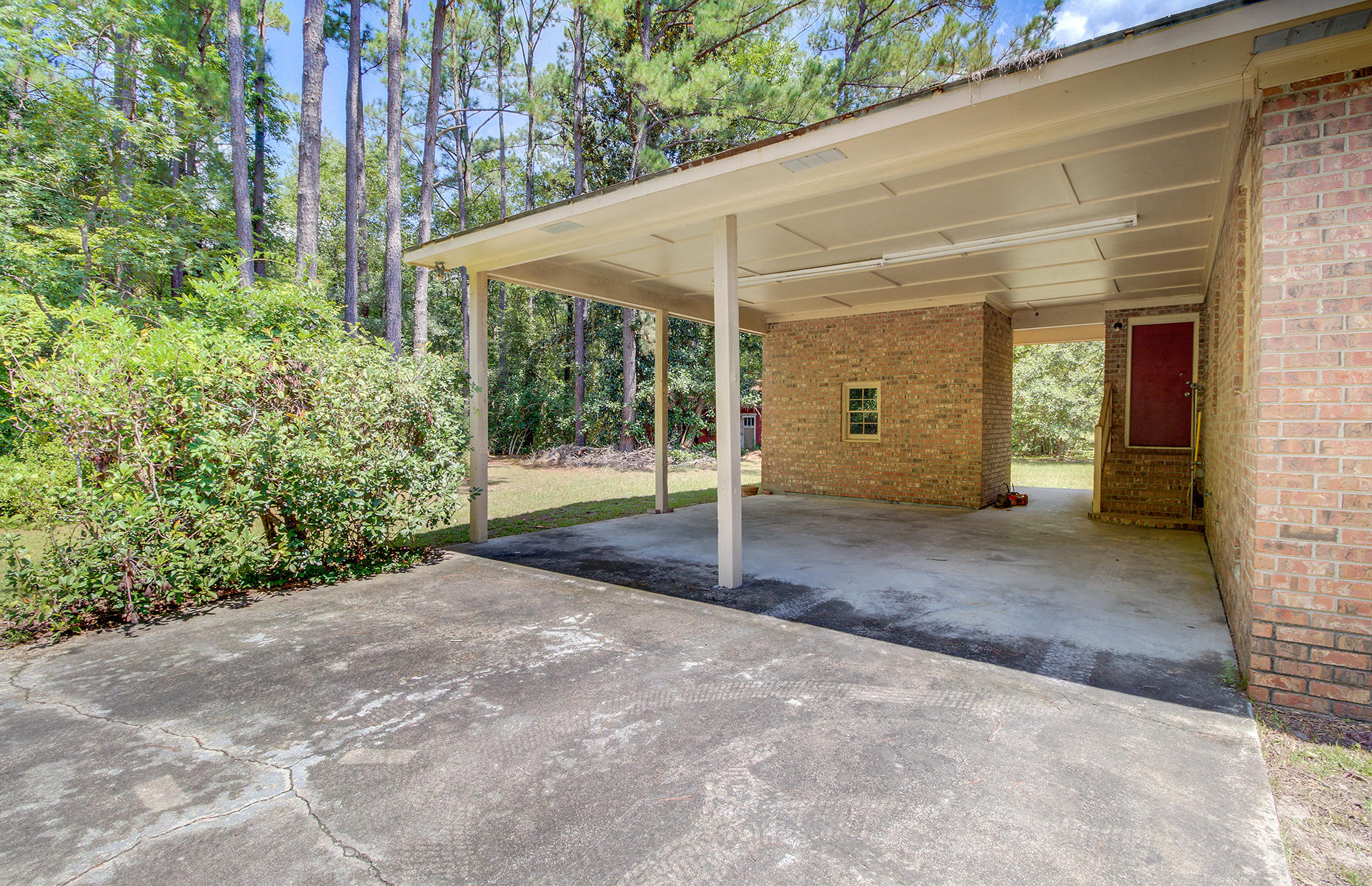 933 Pellum Road Walterboro, SC 29488 - Photo 5 of 33 4