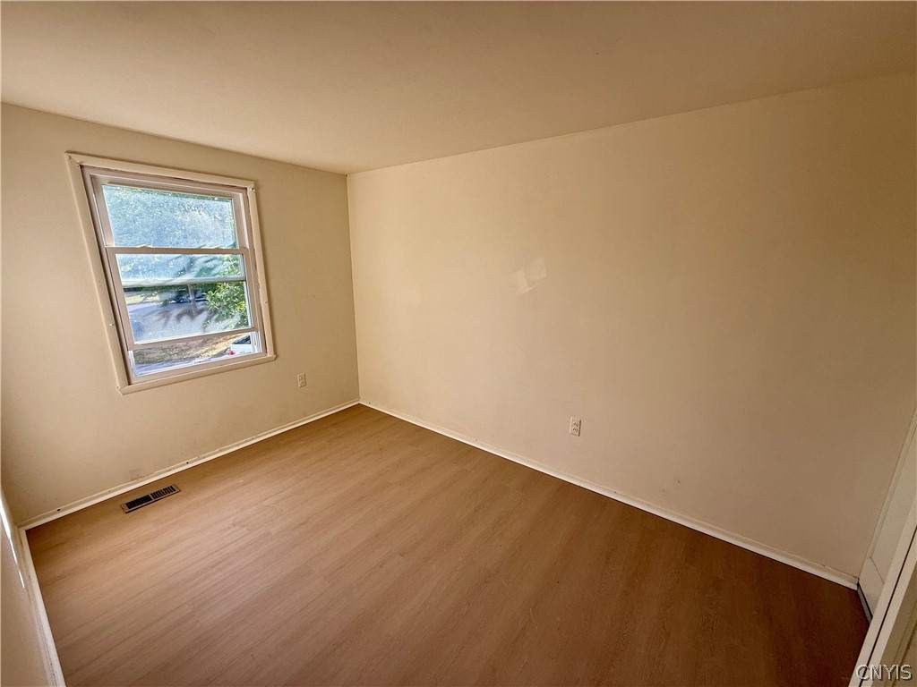 4999 Windgate Road Clay, NY 13088 - Photo 12 of 23 Gallery Image 12