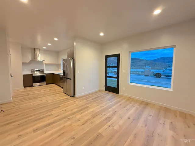 $365,900 | 144 Dovetail Drive, Horseshoe Bend, ID 83629