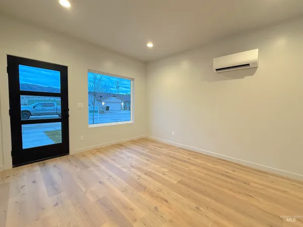 $349,949 | 144 Dovetail Drive, Horseshoe Bend, ID 83629