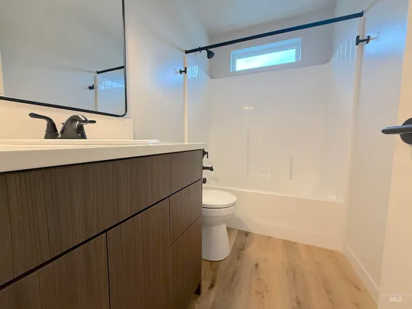 $349,949 | 144 Dovetail Drive, Horseshoe Bend, ID 83629