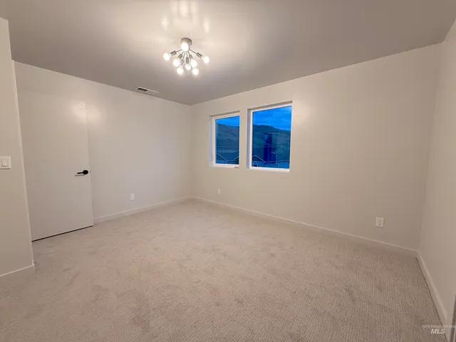 $365,900 | 144 Dovetail Drive, Horseshoe Bend, ID 83629