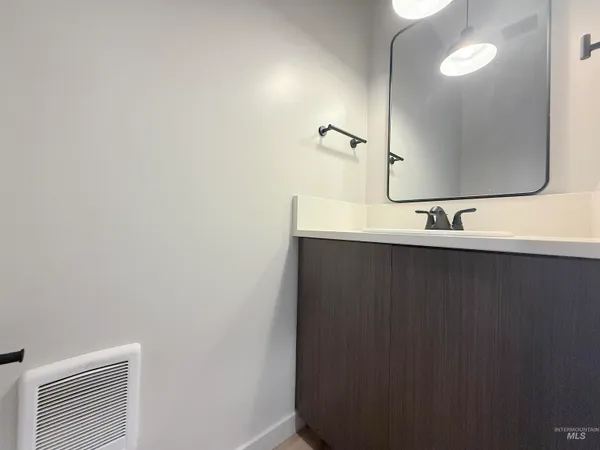 $349,949 | 144 Dovetail Drive, Horseshoe Bend, ID 83629