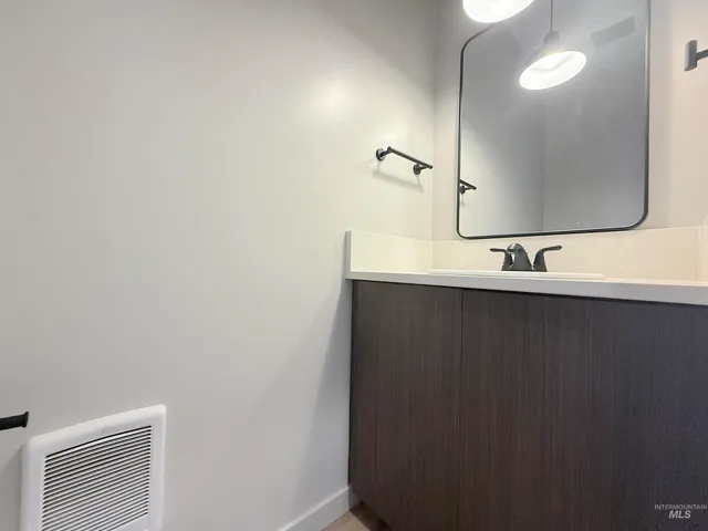 $365,900 | 144 Dovetail Drive, Horseshoe Bend, ID 83629