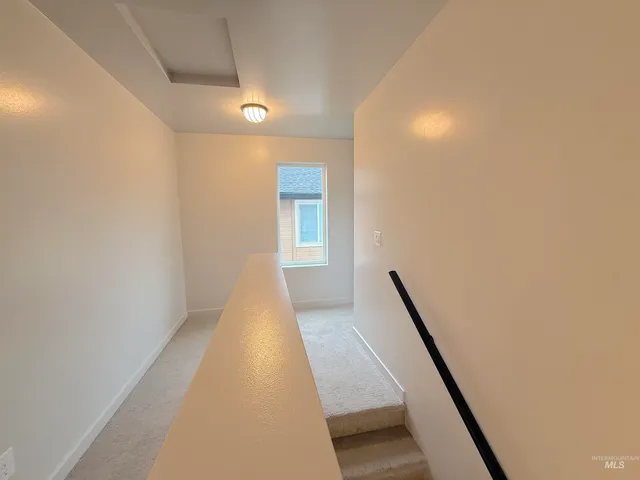 $365,900 | 144 Dovetail Drive, Horseshoe Bend, ID 83629