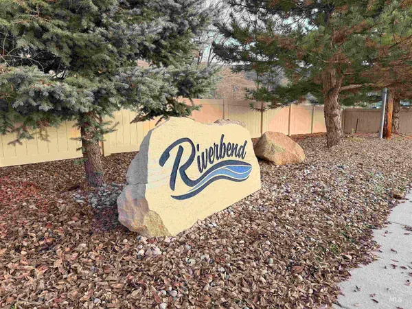 $349,949 | 144 Dovetail Drive, Horseshoe Bend, ID 83629