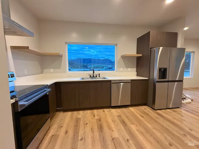 $365,900 | 144 Dovetail Drive, Horseshoe Bend, ID 83629