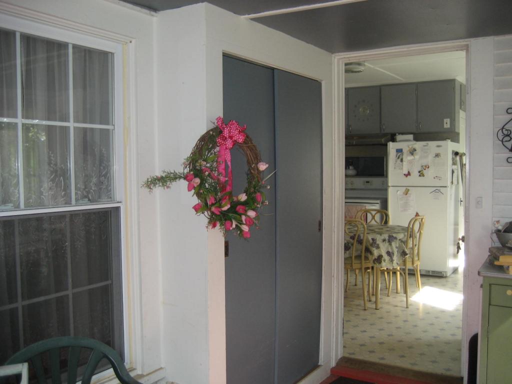8 Rossiter Street Brandon, VT 05733 - Photo 13 of 19 Gallery Image 13