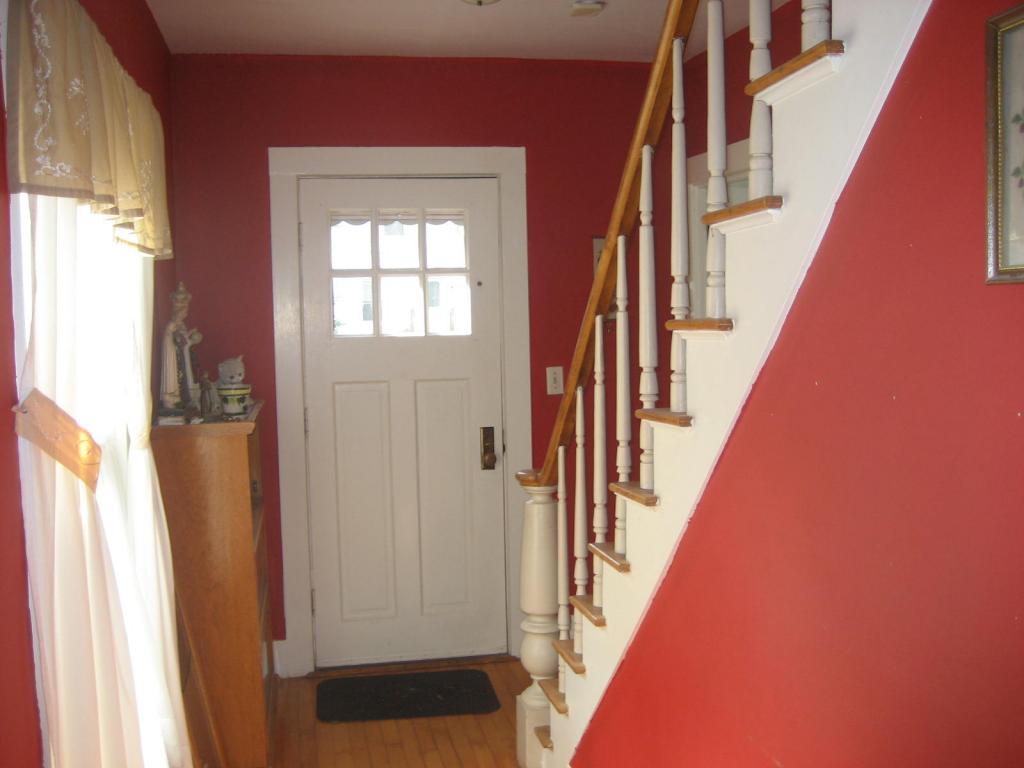 8 Rossiter Street Brandon, VT 05733 - Photo 14 of 19 Gallery Image 14