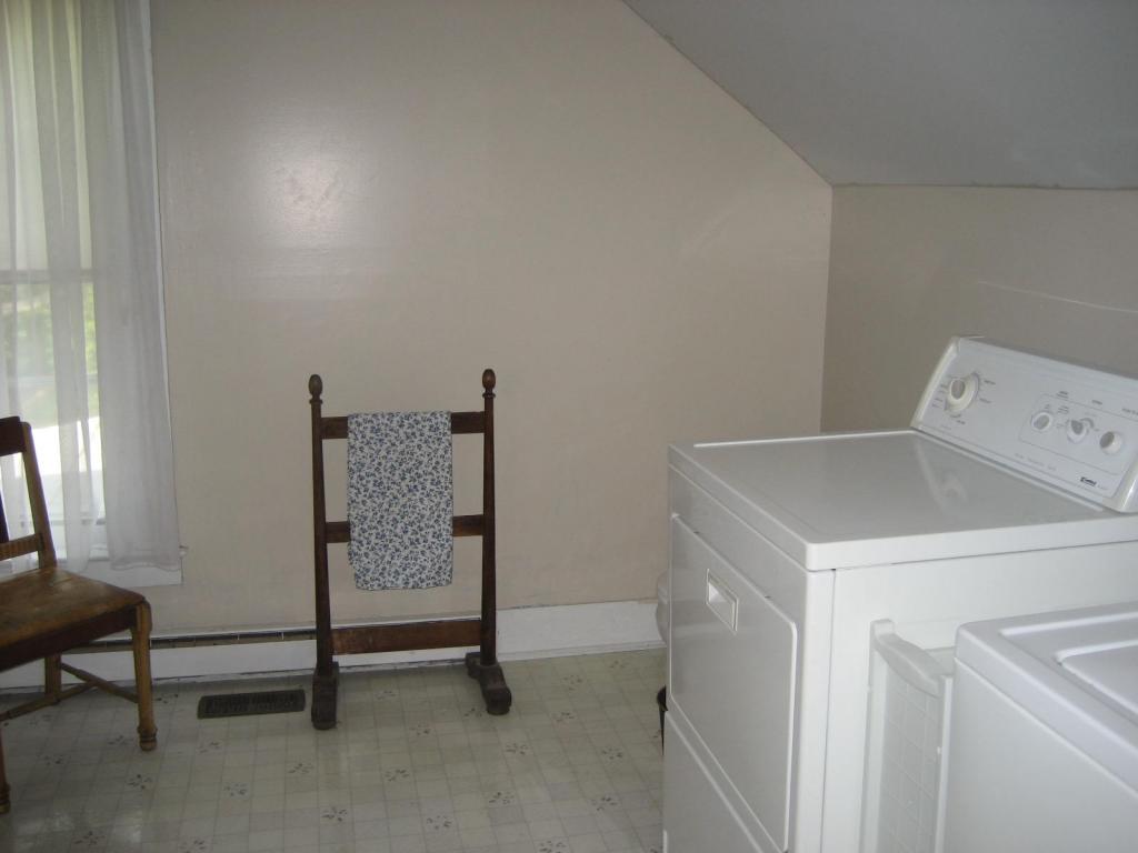 8 Rossiter Street Brandon, VT 05733 - Photo 18 of 19 Gallery Image 18