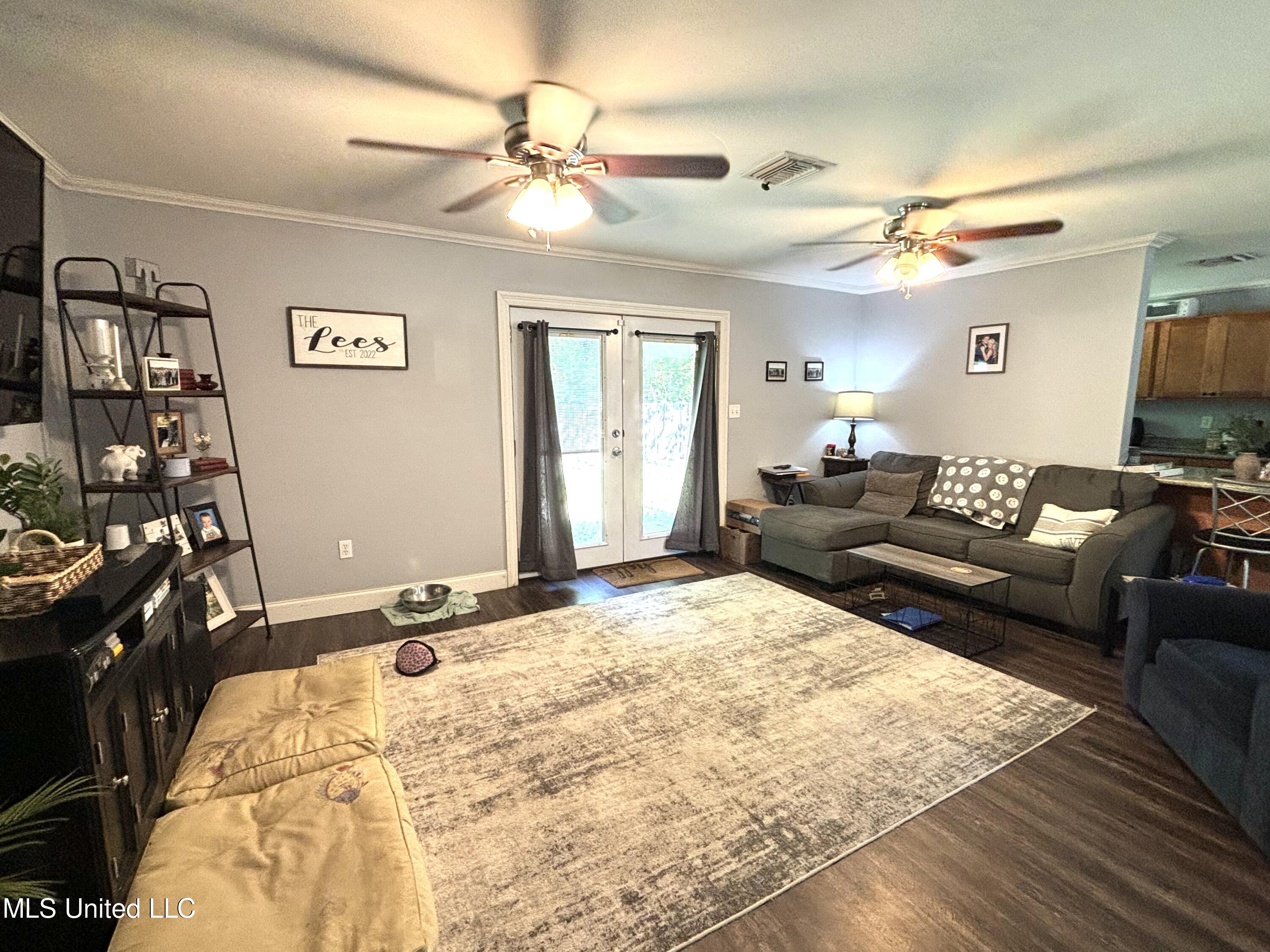 121 Dick Kennedy Road Picayune, MS 39466 - Photo 3 of 22 IMG_5080