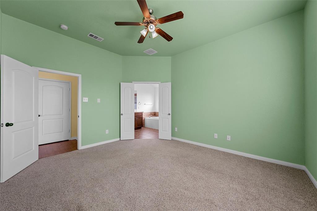 10437 Condor Loop Waco, TX 76708 - Photo 6 of 14 Gallery Image 6
