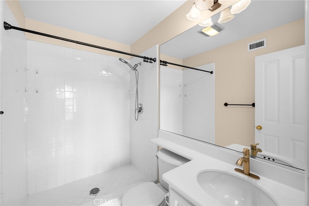 76 Dovecrest Irvine, CA 92620 - Photo 15 of 44