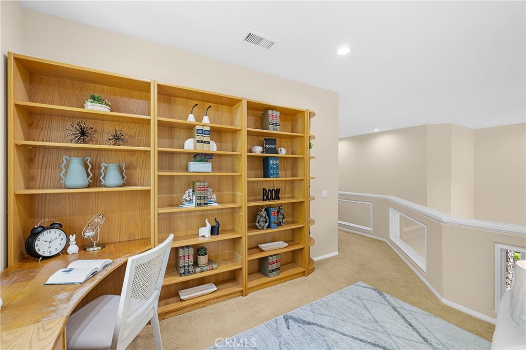 76 Dovecrest Irvine, CA 92620 - Photo 17 of 44