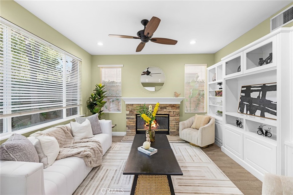 76 Dovecrest Irvine, CA 92620 - Photo 7 of 44