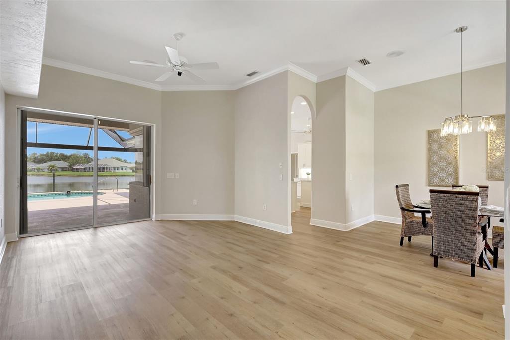11328 Rivers Bluff Circle Lakewood Ranch, FL 34202 - Photo 6 of 82 Gallery Image 6