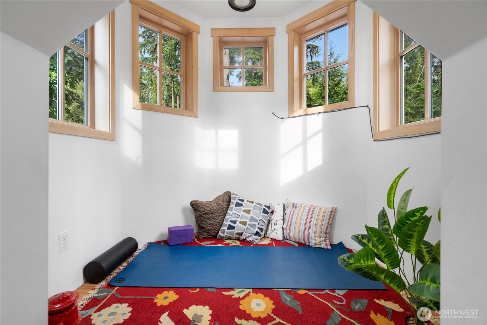 3384 South Smugglers Cove Road Greenbank, WA 98253 - Photo 28 of 40